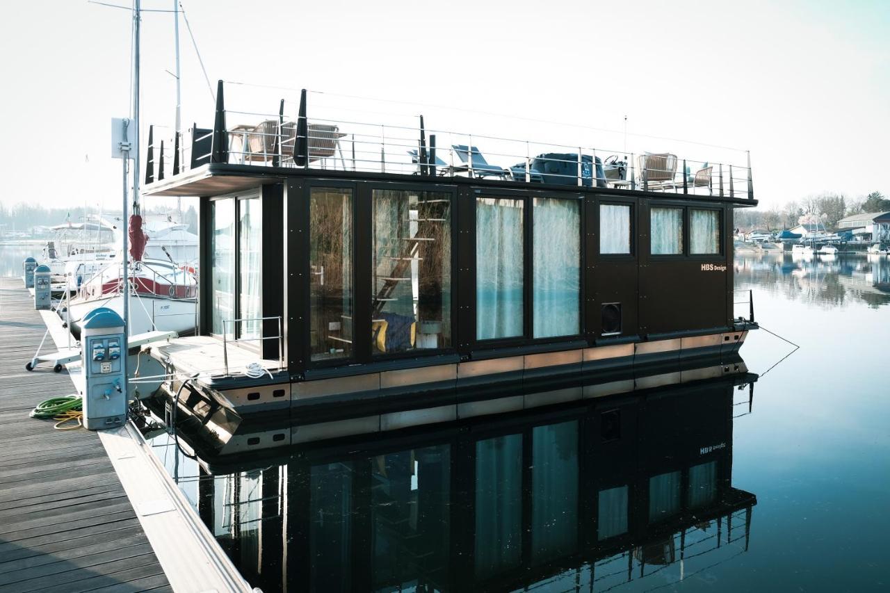 Hotel La Dolce Vita House Boat Lisanza Exterior foto